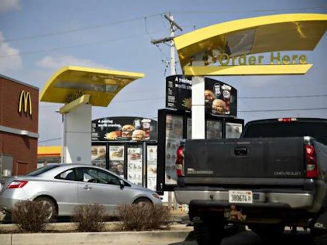 McDonald's отказывается от здоровой пищи: главное прибыль, а не правильное питание