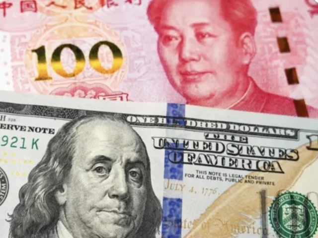 ОАЭ уведомили США, что могут отказаться от нефтедоллара в пользу нефтеюаня